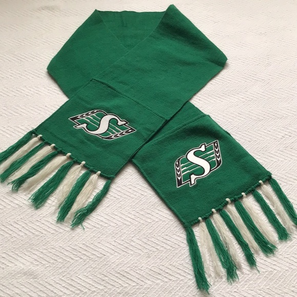 Vintage Saskatchewan Roughriders scarf fringed 50" long with pocket ends green - Picture 1 of 10